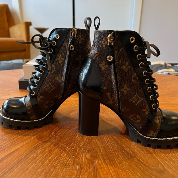 Louis Vuitton Star Trail Ankle Boot - Picture 4 of 13